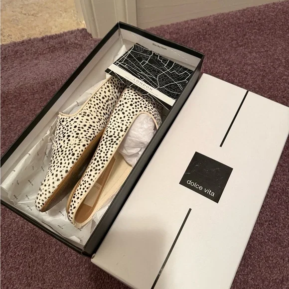 Dolce Vita Slip-On Shoes - Picture 7 of 7